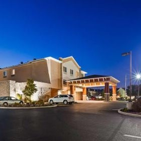 Best Western Plus Boardman Inn & Suites Thumbnail