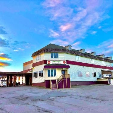 Presque Isle Hotel Thumbnail