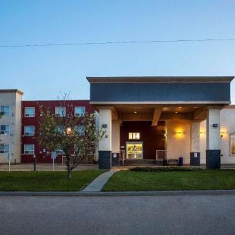 Quality Inn & Suites Thumbnail