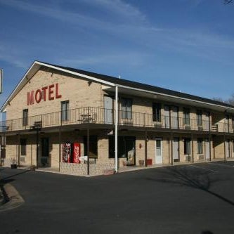 Relax Inn Front Royal Thumbnail
