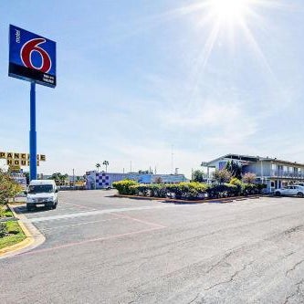 Motel 6 Laredo South Thumbnail