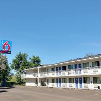 Motel 6-Bismarck, ND Thumbnail