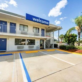 Motel 6-Lakeland, FL Thumbnail