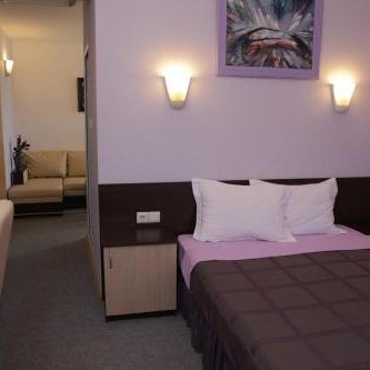 Family Hotel Avramov