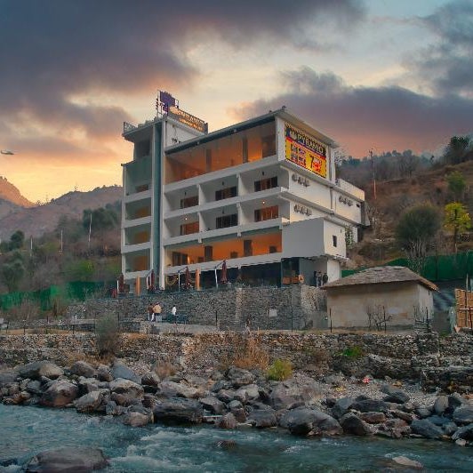 Echor Palm Bliss Riverside Resort & Spa, Kasol