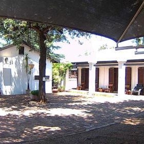 Kuru-Kuru Guesthouse