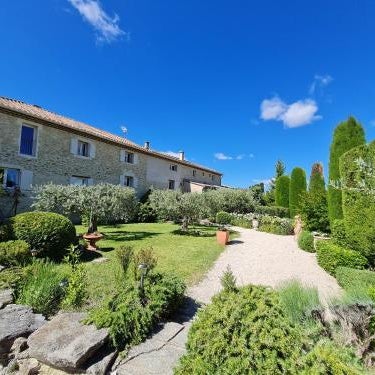 Domaine La Condamine CRILLON LE BRAVE