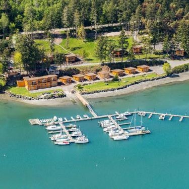 Snug Harbor Resort and Marina Thumbnail