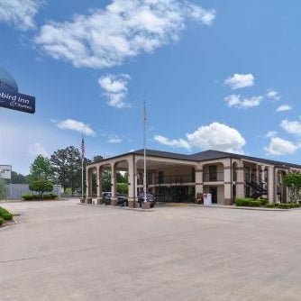 Mockingbird Inn & Suites Thumbnail