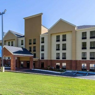 Comfort Inn & Suites Dalton West Thumbnail