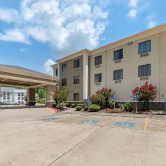 Comfort Inn & Suites El Dorado Thumbnail