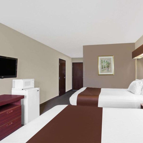 Microtel Inn & Suites By Wyndham Meridian Thumbnail