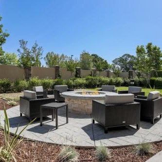 Courtyard by Marriott Roseville Galleria Mall/Creekside Ridge Drive Thumbnail