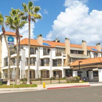 HUNTINGTON BEACH INN Thumbnail