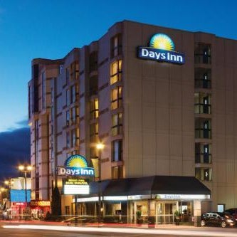 Days Inn by Wyndham Niagara Falls Near The Falls Thumbnail