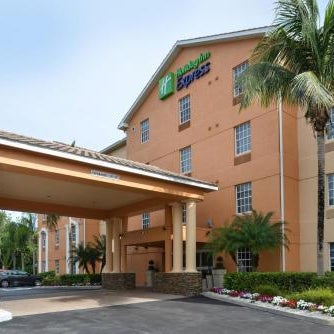 Holiday Inn Express Hotel & Suites Bonita Springs By IHG Thumbnail