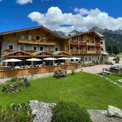 Landhotel Strasserwirt