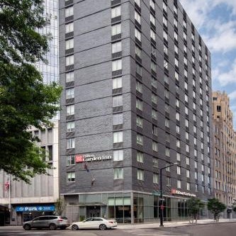 Hilton Garden Inn Long Island City New York Thumbnail
