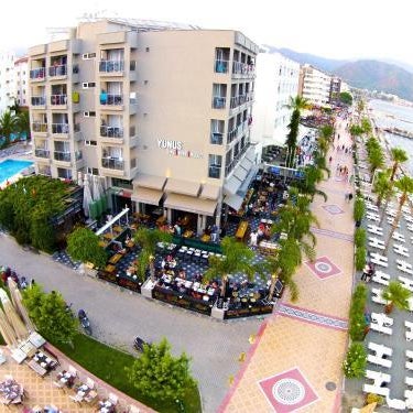 Yunus Beach Hotel