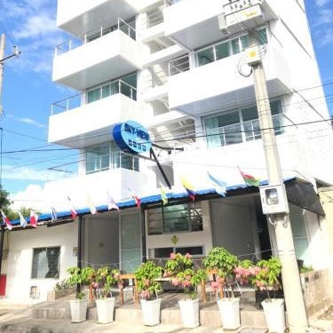 Sky view hotel tolu