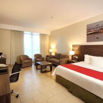 Victoria Hotel and Suites Panama