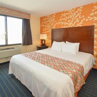 Corona Hotel New York - LaGuardia Airport Thumbnail
