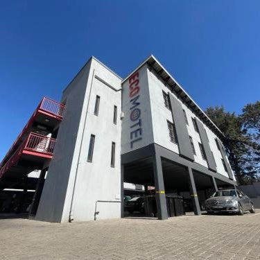 Ecomotel Marlboro Thumbnail
