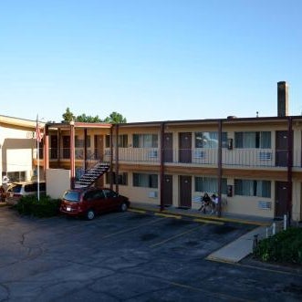 Village Inn Green Bay