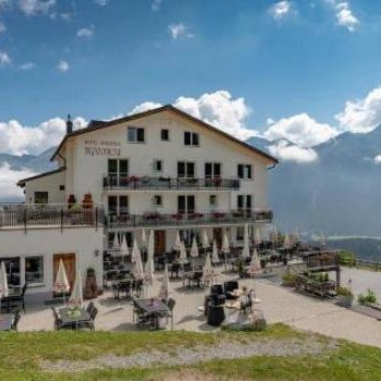 Berghotel Tgantieni