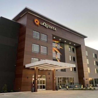 La Quinta Inn & Suites by Wyndham Galt Thumbnail