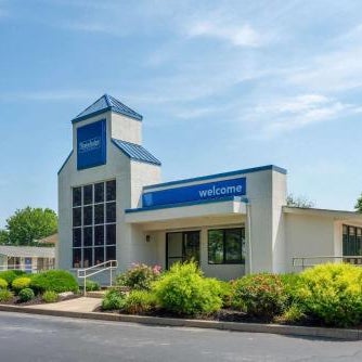 Travelodge by Wyndham Essington / Philadelphia Airport Thumbnail