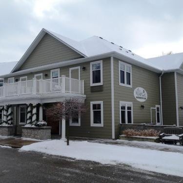 Stone Willow Inn Thumbnail