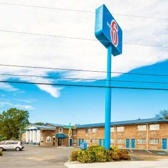 Motel 6-East Ridge, TN Thumbnail