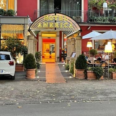 Hotel America