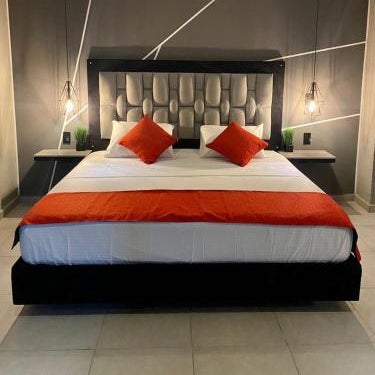 Hotel BRC