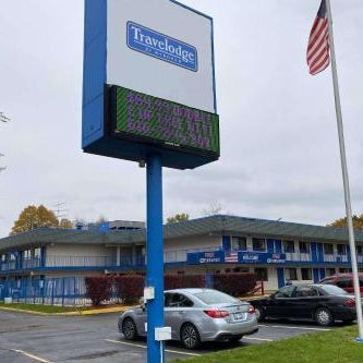 Travelodge by Wyndham Grand Rapids North Thumbnail