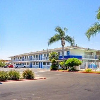 Motel 6-Tulare, CA Thumbnail