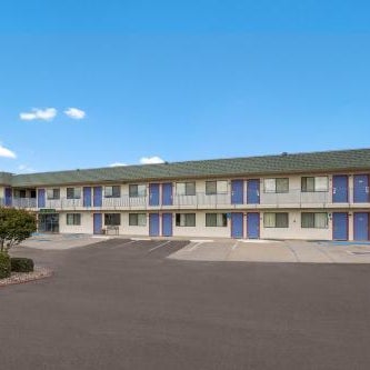 Knights Inn Sierra Vista / East Fry Thumbnail