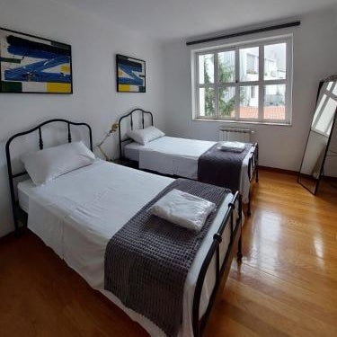 Guest House Sir Manuel - Unidade Senhora A Branca Thumbnail