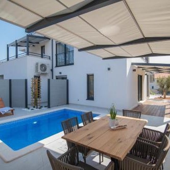 Villa Magna luxury apartments