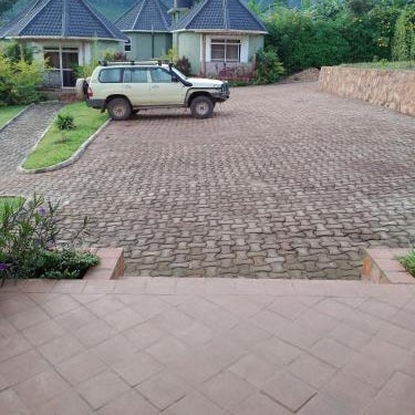 Rafiki Safari Lodge Bwindi
