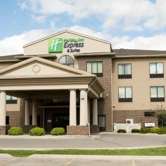 Holiday Inn Express Hotel and Suites Mason City By IHG Thumbnail