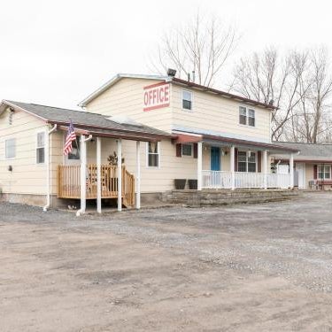 OYO Hotel Starlite Seneca Falls Thumbnail