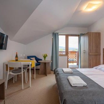 RentPlanet - Apartamenty Okrzei