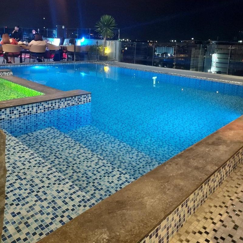 EL VISTRA HOTEL ANGELES 