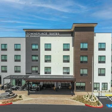 TownePlace Suites by Marriott Las Vegas North I-15 Thumbnail