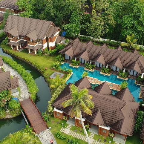 Gokulam Grand Resort & Spa Kumarakom Thumbnail