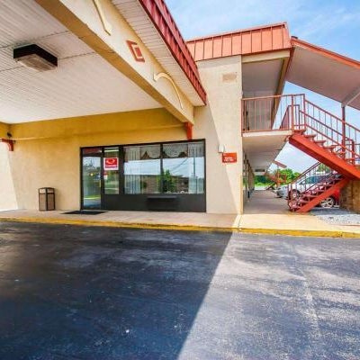 Econo Lodge Dyersburg Thumbnail