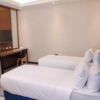 South Gate Hotel Apartment Thumbnail