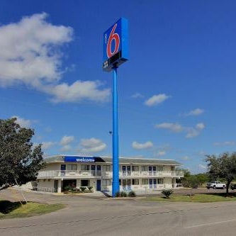 Motel 6-Kingsville, TX Thumbnail